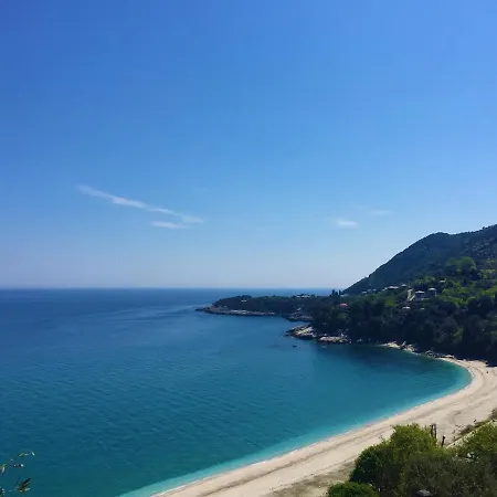 Amazing Seaside In The Location דירה *