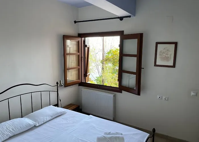 Amazing Seaside In The Location דירה *